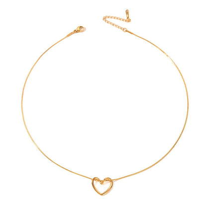 Necklace Twist Hollow Heart